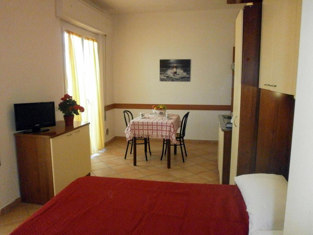 Residence Carioca Rimini Oda fotoğraf
