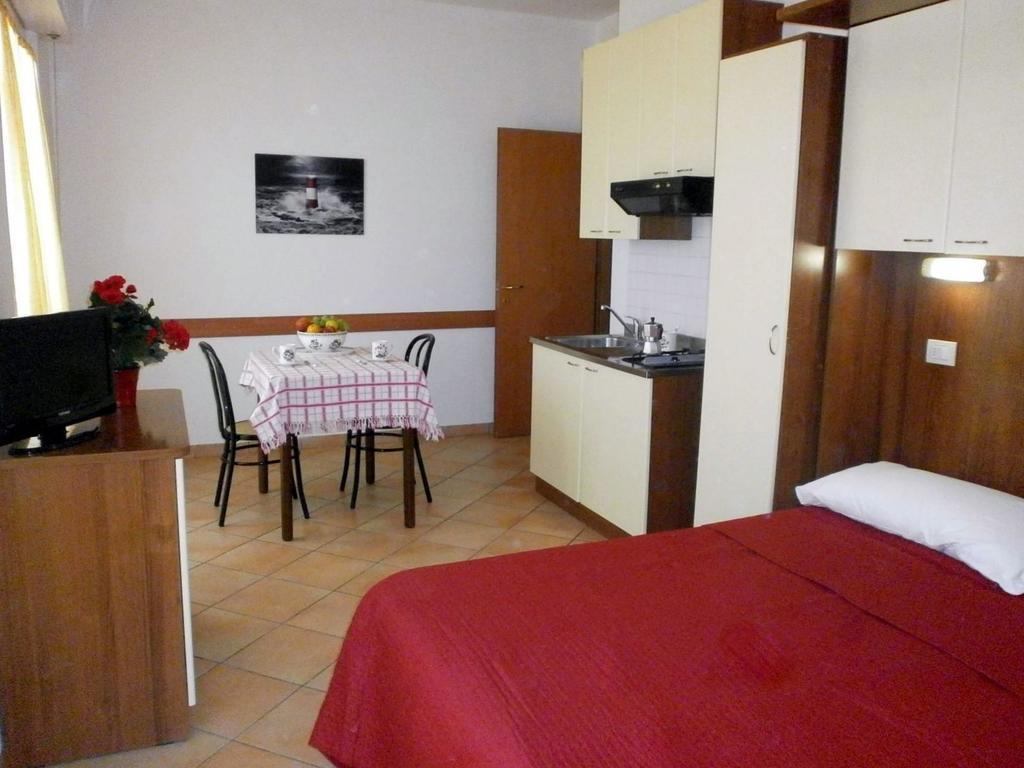 Residence Carioca Rimini Oda fotoğraf