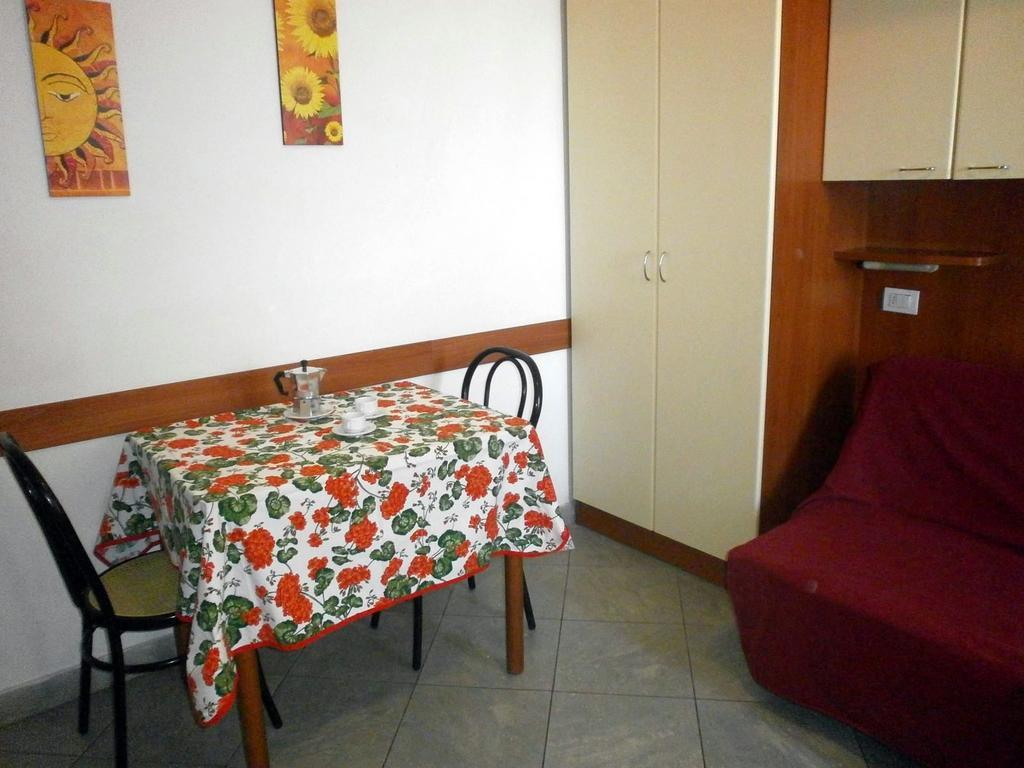 Residence Carioca Rimini Oda fotoğraf